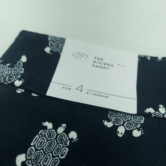 Ann Taylor Loft Womens Blue Turtle Print Flat Front The Riviera Shorts Size 4 - Picture 8 of 12